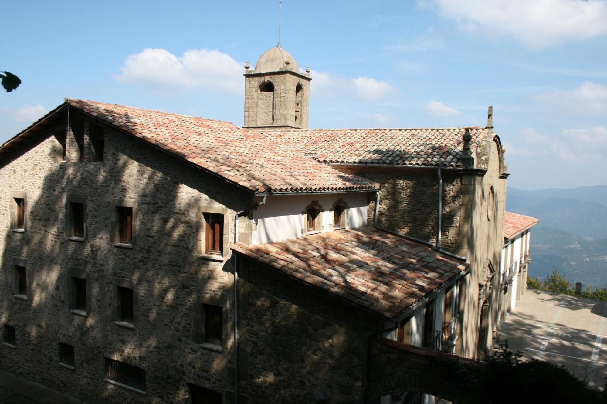 Santuari De La Salut De Sant Felíu de Pallarols Exterior foto